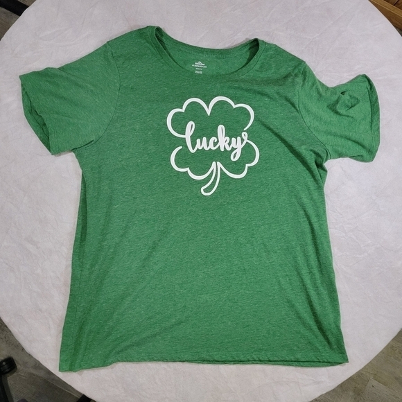 Celebrate St Patricks Womens Short Sleeve T-Shirt Lucky Green and White Size 3X - Picture 3 of 7